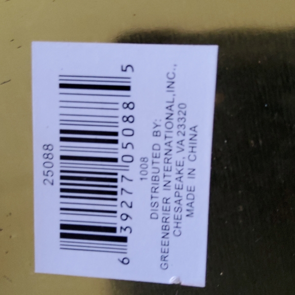 Old Cookie Tins - Picture 11 of 11